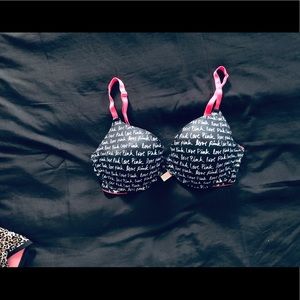 VS Pink wear everywhere bra